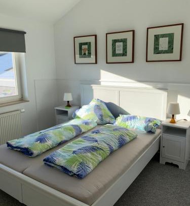 Leichlingen Apartamento | Ferienwohnung Blütenstadt