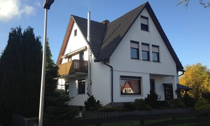 Hamelin Apartamento | Ferienwohnung Dahm am Weser-Radweg - apartment/apartment, shower and bath, WC, 1