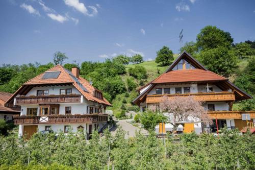 Schnellingen Casa | Ferienwohnungen Müller