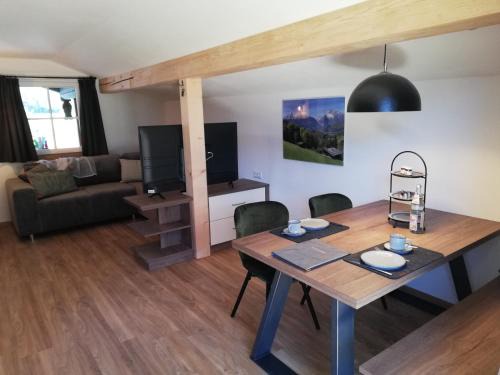 Oberschonau Apartamento | Ferienwohnung Auszeit Schönau am Königssee