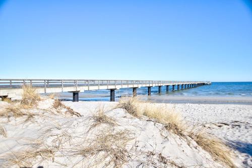 Schonberger Strand Apartamento | Ferienwohnung Seebrücke, Schönberger Strand, erste Strandreihe