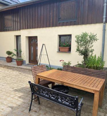 Herresbach Apartamento | Ferienwohnung Eschbach Hof 2 am Nürburgring