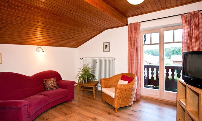 Inzell Apartamento | Ferienwohnung für 4 Personen mit Balkon, 2 Schlafzimmer, 70 m²