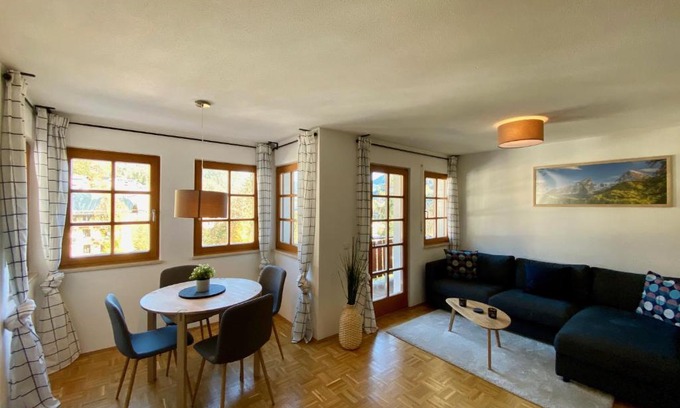 Anzenbach Apartamento | Ferienwohnung Füsin