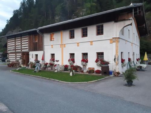 Elbigenalp Apartamento | Ferienwohnung Familie Weißenbach