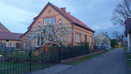 Radensdorf Apartamento | Ferienwohnung Familie Lange, bis 8 Personen