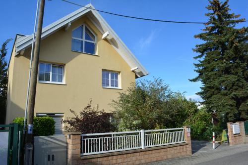 Floridsdorf Apartamento | Ferienwohnung Florian 2 In Bezirk 21 Floridsdorf