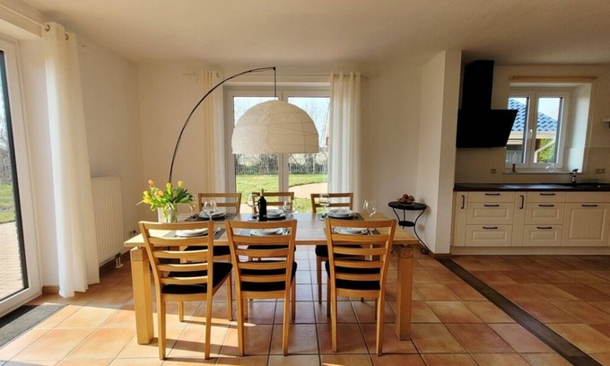 Kronsgaard Casa | Ferienwohnung Fuglesang in Kronsgaard mit Eingezäuntem Gartenbereich für Hunde!