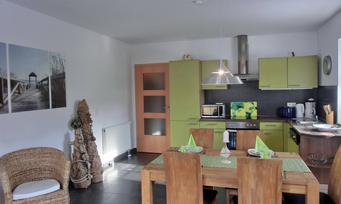 Graal Mueritz Apartamento | Ferienwohnung G8 - Strandnahe 3-zimmer-fewo im 1.og mit 2 Schlafzimmern und Wlan