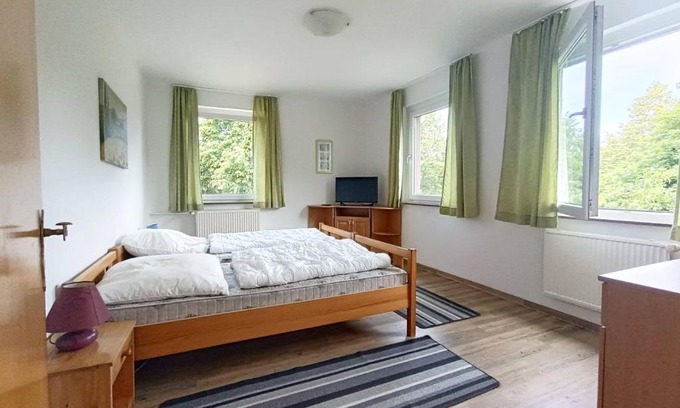 Klein Quassow Apartamento | Ferienwohnung Gartenblick