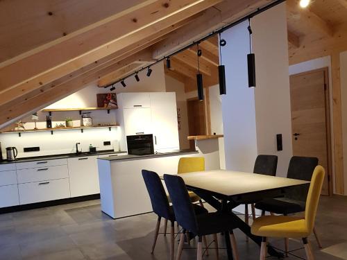 Inzell Apartamento | Ferienwohnung Gelb - Chiemgau Karte