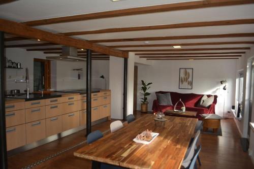 Dersum Apartamento | Ferienwohnung Grafenland