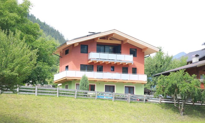 Matrei in Osttirol Apartamento | Ferienwohnung Haus Pötscher