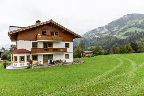 Sankt Veit im Pongau Apartamento | Ferienwohnung Haus Unterrain