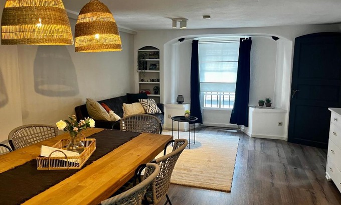 Zulpich Apartamento | Ferienwohnung Hofblick