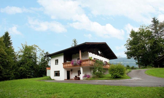 Sankt Koloman Chalet De Esquí | Ferienwohnung im Haus Maria