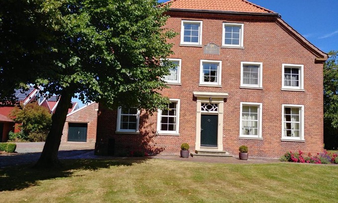 Pewsum Apartamento | Ferienwohnung im idyllischen Gulfhof