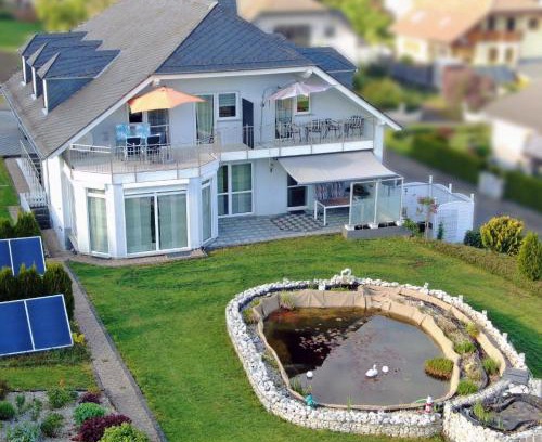 Morbach Apartamento | Ferienwohnung in Morbach mit Garten und Grill