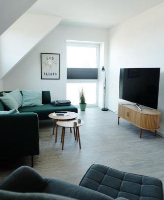 Neuharlingersiel Apartamento | Ferienwohnung KÖÖK Heimathafen - Modern, Balkon, Strandnah