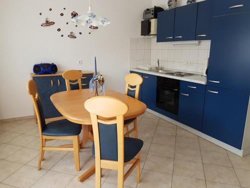 Philippsburg Apartamento | Ferienwohnung keine Monteurvermietung Nähe Heidelberg Hockenheim BDS Anlage