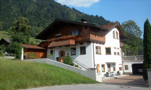 Hart im Zillertal Apartamento | Ferienwohnung Kreidl Ilse