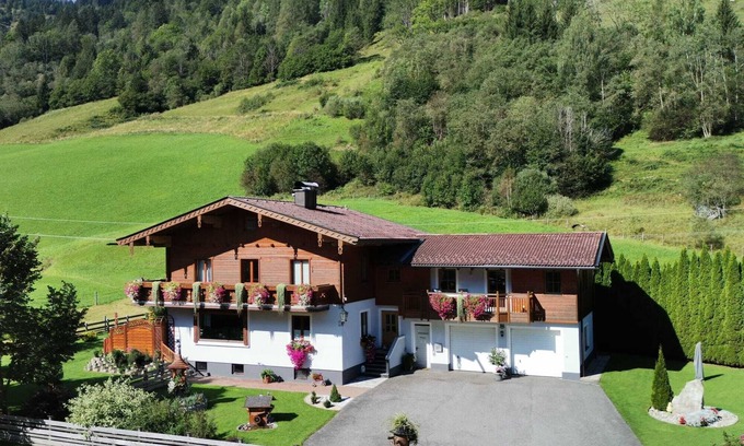 Bruck an der Grossglocknerstrasse Apartamento | Ferienwohnung Lederer - Urlaub im Salzburger Land