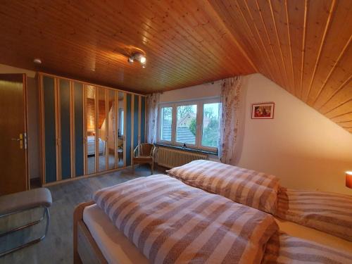 Poghausen Apartamento | Ferienwohnung Luisa 35607