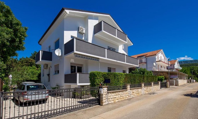 Jadranovo Apartamento | Ferienwohnung Marina