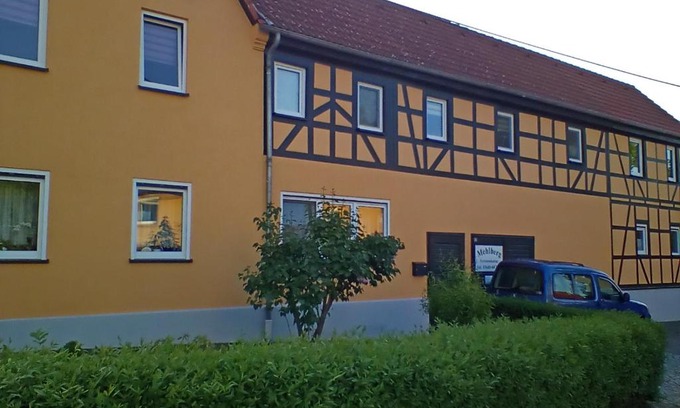 Großlobichau Apartamento | Ferienwohnung Mehlberg