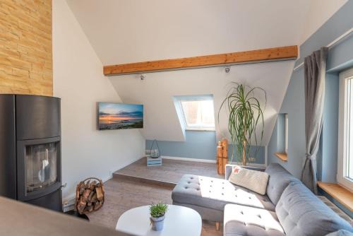 Dargen Apartamento | Ferienwohnung Mick - Dachgeschoss