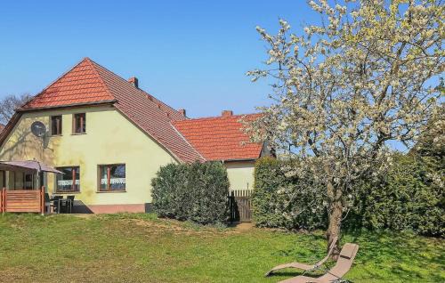 Roggentin Apartamento | Ferienwohnung Mirow Roggentin