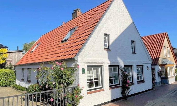 Maasholm Apartamento | Ferienwohnung mit Eigenem Eingang und Terrasse im Historischen Fischerhaus