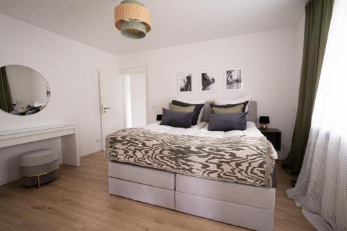 Sankt Wendel Apartamento | Ferienwohnung mit Garten-Terrasse-Grill-WiFi-Parkplatz-Baby-Kinder Bostalsee