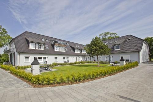 Gross Zicker Apartamento | Ferienwohnung mit Meerblick und Gartennutzung - Haus Inselwind FeWo MEERsicht