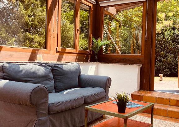 Mechernich Apartamento | Ferienwohnung mit Sauna am Wald - Eifel