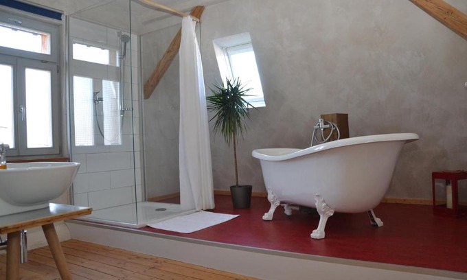 Hoexter Apartamento | Ferienwohnung mit Traumbad