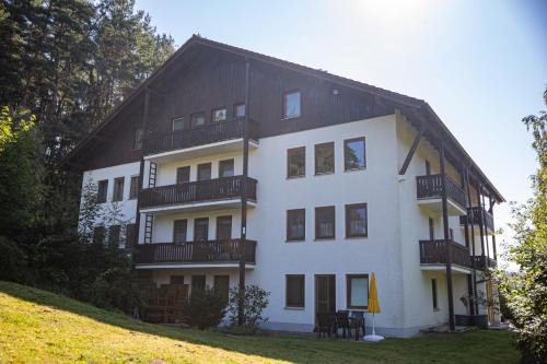 Weissenstadt Apartamento | Ferienwohnung Mit Zwei Schlafzimmern Und Balkon