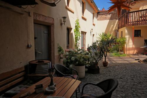 Wahnwegen Apartamento | Ferienwohnung-Monteurzimmer Rolandseck