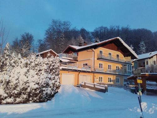 Koppl Apartamento | Ferienwohnung Moorblick
