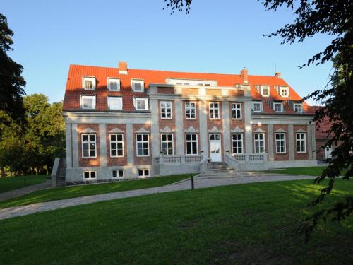 Garz/Rugen Apartamento | Ferienwohnung NR 15 im Gutshaus Zicker auf Rügen