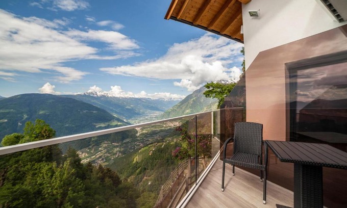 Tirolo Apartamento | Ferienwohnung Oberhochmuthof