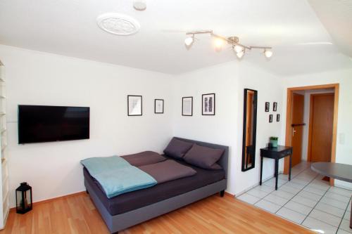 Schnetzenhausen Apartamento | Ferienwohnung Paula in Friedrichshafen