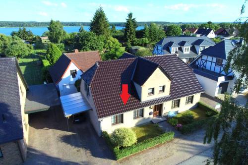 Hohen Viecheln Apartamento | Ferienwohnung Preuß am Schweriner See