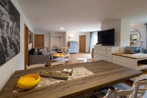 Gersfeld Apartamento | Ferienwohnung Reesberg-Stube