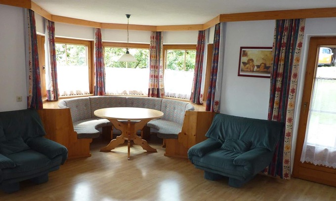 Oberau Apartamento | Ferienwohnung Roßkopf - Ferienwohnungen Moosanger