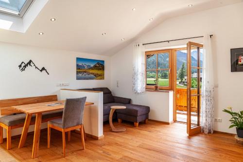 Farchant Apartamento | Ferienwohnung Rosalie