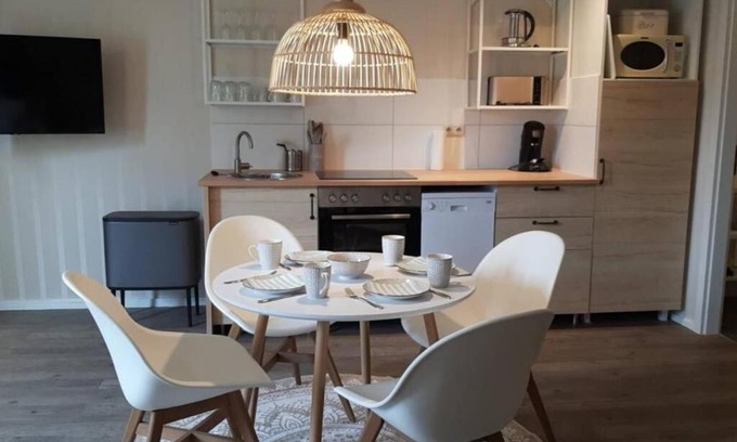 Hamburg-Barmbek Apartamento | Ferienwohnung Südspitzen Stüberl 53 gehobene Ausstattung