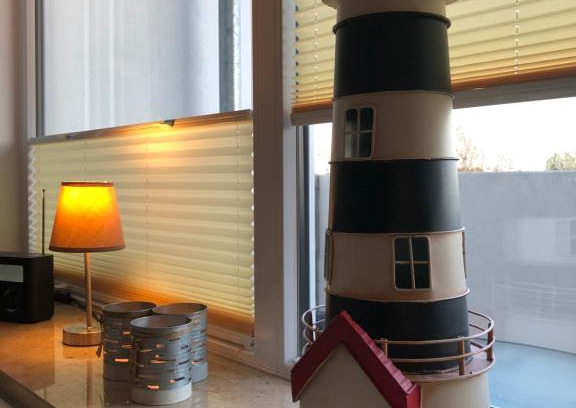Heiligenhafen Apartamento | Ferienwohnung Sandküste mit Strandkorb & Indoor Spielplatz
