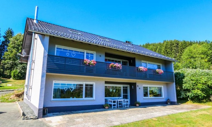 Volkholz Apartamento | Ferienwohnung Schöne Aussicht am Rothaarsteig