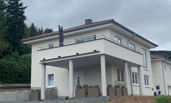 Simmertal Apartamento | Ferienwohnung Schöne Aussicht - Appartement/fewo, Dusche und Bad, WC, 2 Schlafräum